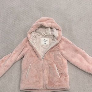 Abercrombie Kids pink fluffy jacket, size 9/10